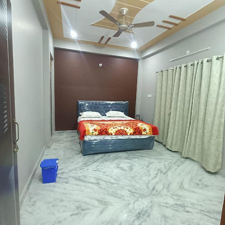 Sarvodaya Residency Hotel Ayodhya Eksteriør billede
