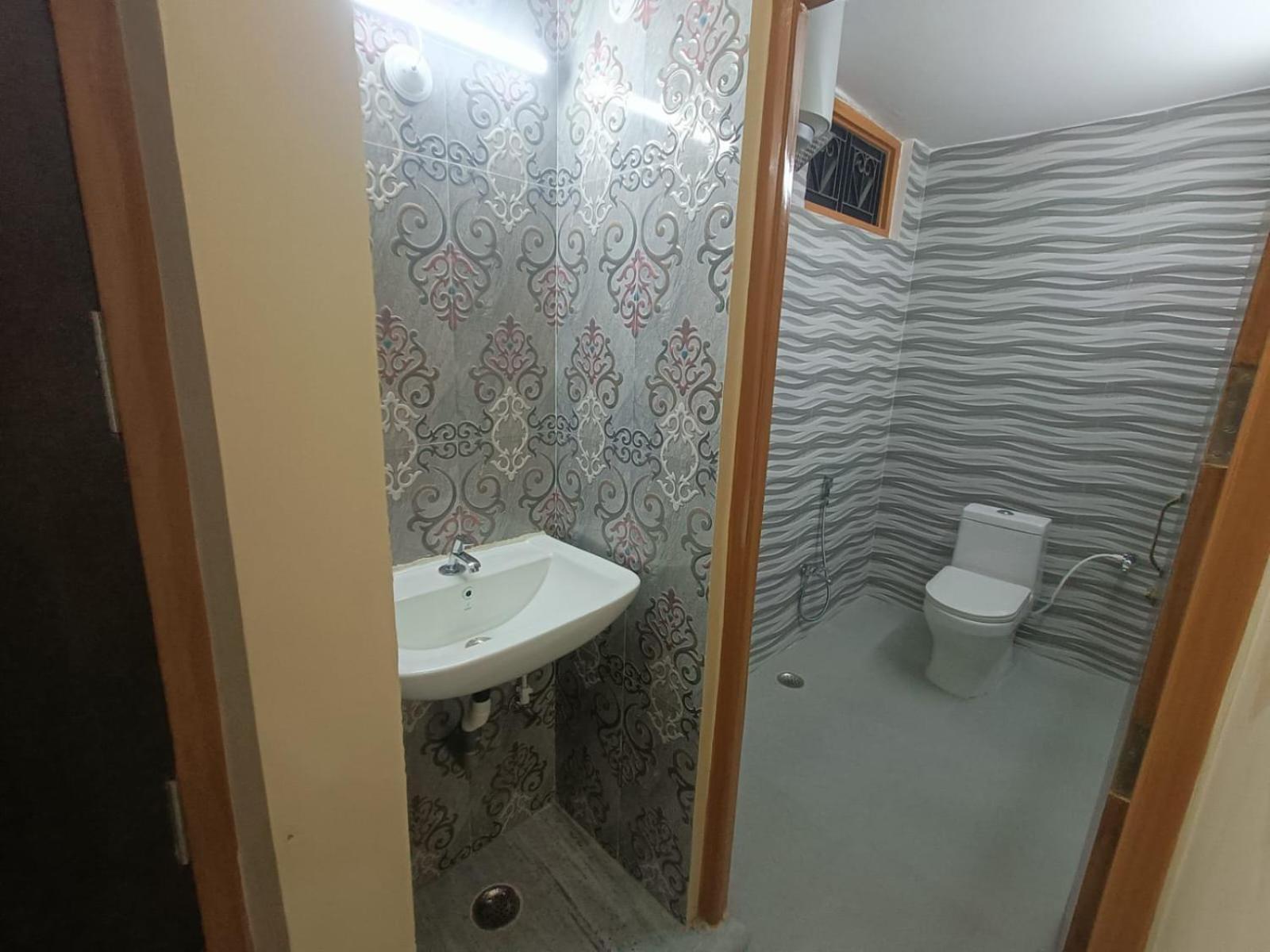Sarvodaya Residency Hotel Ayodhya Eksteriør billede