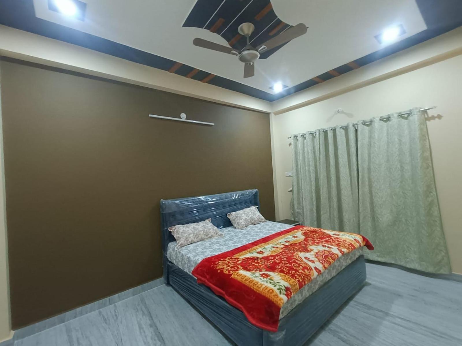 Sarvodaya Residency Hotel Ayodhya Eksteriør billede